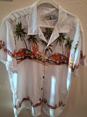 VTG High Surf Print Short-Sleeve Shirt - White with Orange Classic Car Motif